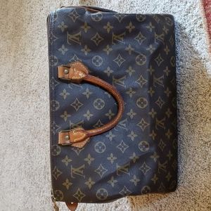 Louis vuitton speedy 35